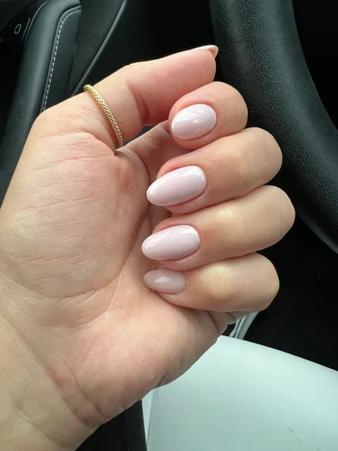 Oh La La Nails and Beauty Lounge