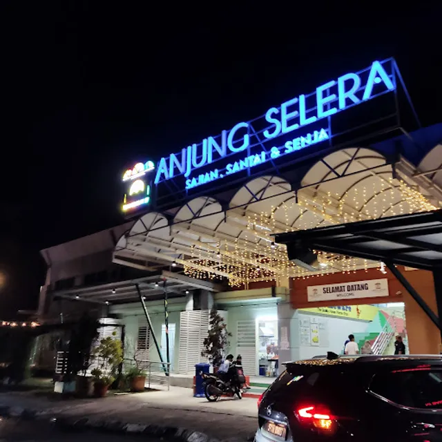 Anjung Perdana Teluk Likas food court muslim 3rasa lot no. 789