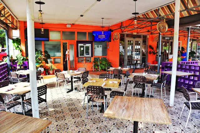 El Chile Café y Cantina