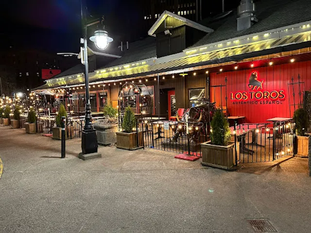 Los Toros Auténtico Español