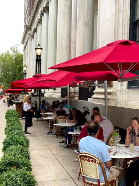 P. J. Clarke’s At The Curtis