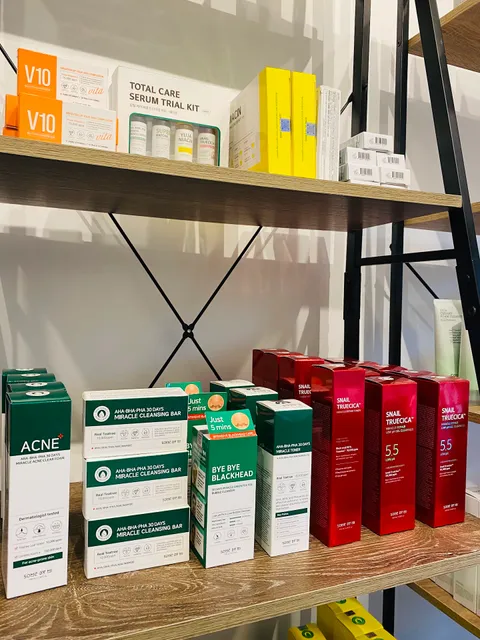 Lady Bonita Korean Cosmetics Head Office