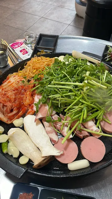 계림솥뚜껑생고기