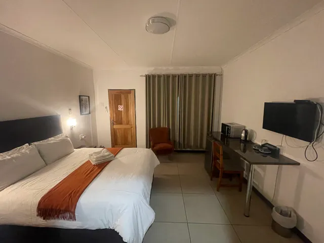 Tranquility guesthouse standerton 10 Ebony