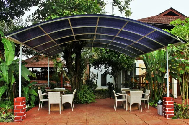 KoolKost Syariah near Simpang Dago