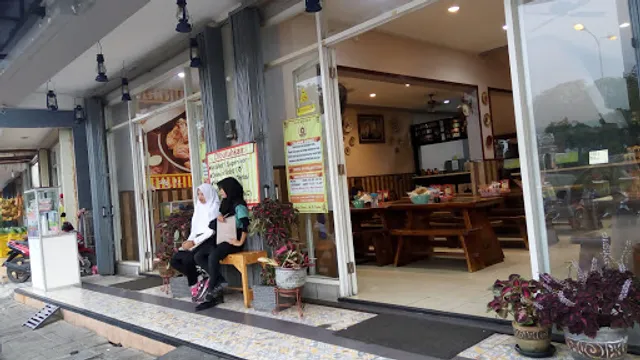 Ayam Kremes Bu Tjondro