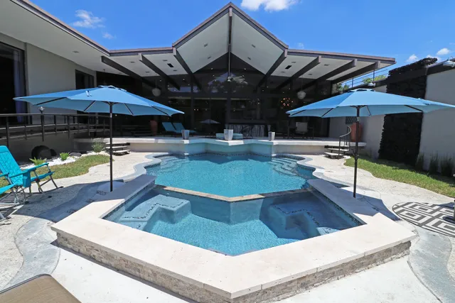 Luxurway - Furnished Housing Houston, TX and Corporate Housing