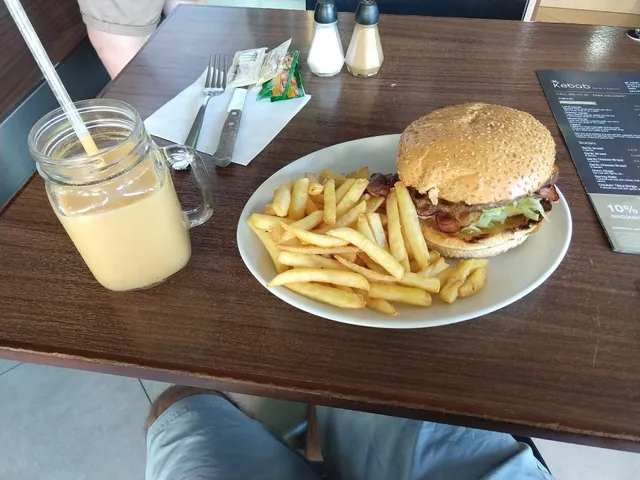 Mr. Kebab Restaurant Takeaway and Delivery