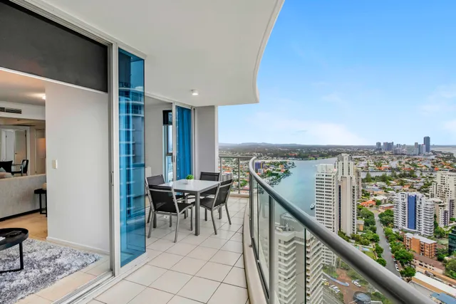Wow Stay - Gold Coast Holiday Apartments