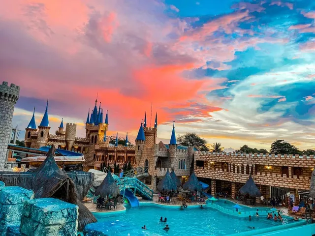 Hotel Riviera Del Sol