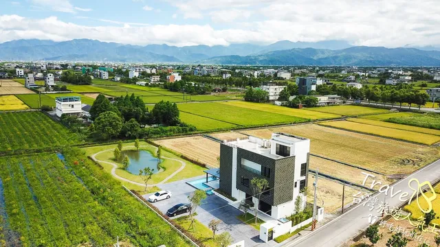 淞湘卉館VILLA |宜蘭庭園景觀villa|包棟|奢華裝潢|戲水池|超大客廳庭院|拍照打卡