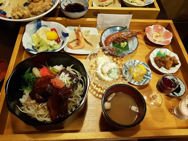 만뽀스키우동 총본점