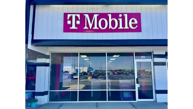 T-Mobile Authorized Retailer