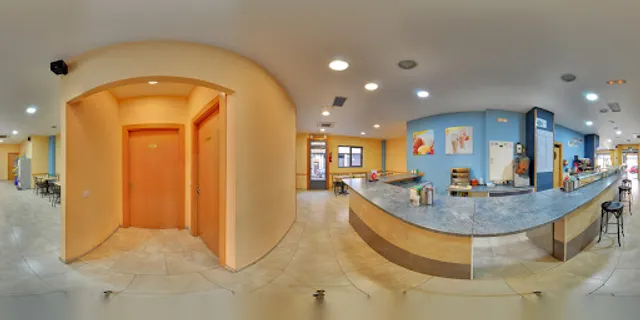 Café Bar El Último de la Fila