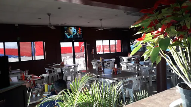 Mariscos Villa Del Mar