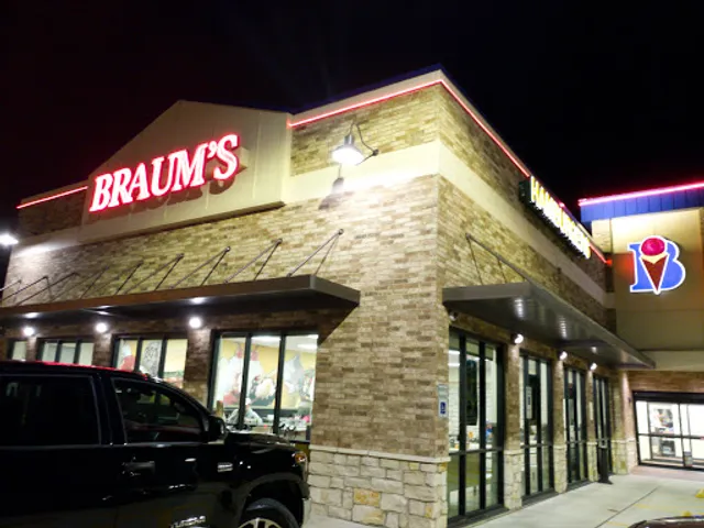 Braum's Ice Cream & Dairy Store
