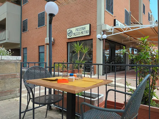 Pizzeria Mezzo Metro
