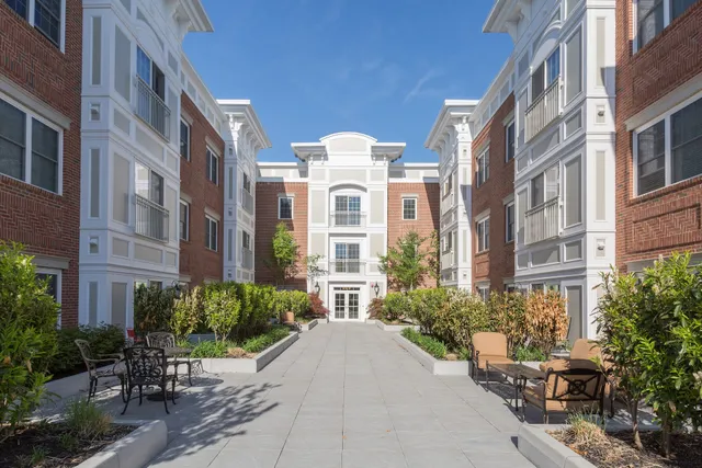 Riverfront at Cranford Station