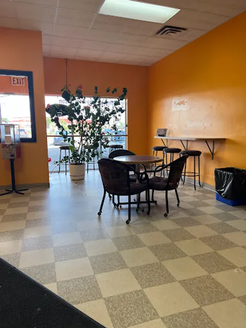 Johnny's Pizza & Wings