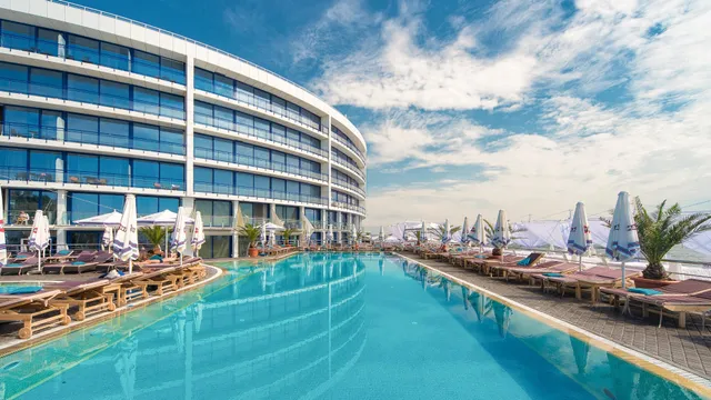 Maristella Marine Residence