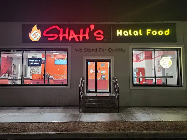 Shah's Halal Food Yonkers