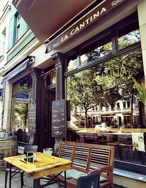 La Cantina