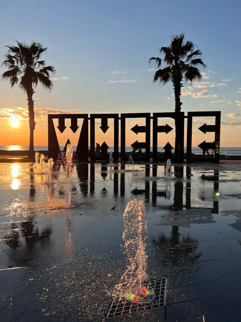 მონუმენტი - "WHERE"