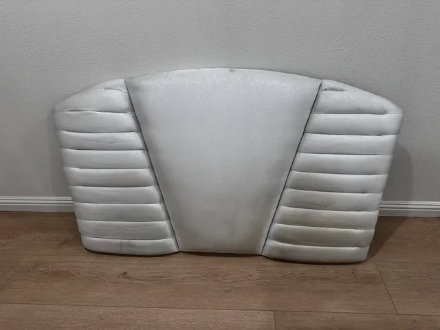 D&D WHOLESALE FURNITURE INC