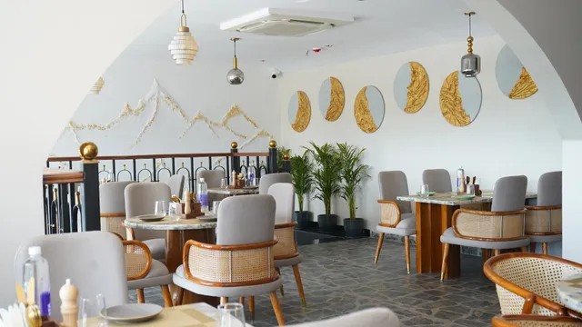 Zaama Bar- Kitchen-Lounge