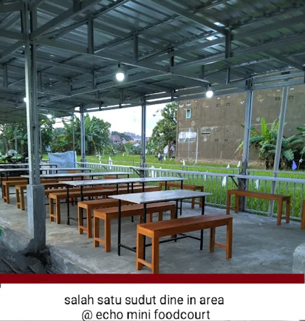 Echo Mini food court