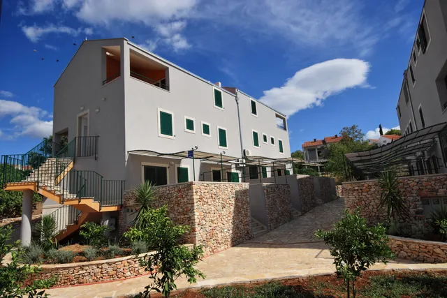 Kala mendula apartments