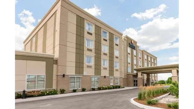 Comfort Inn & Suites