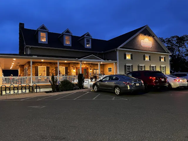 Fox Meadows Creamery - Ephrata