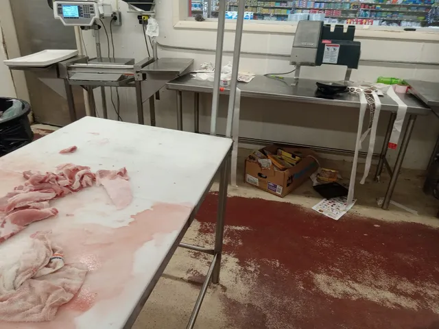 Hamilton Shoppers Value