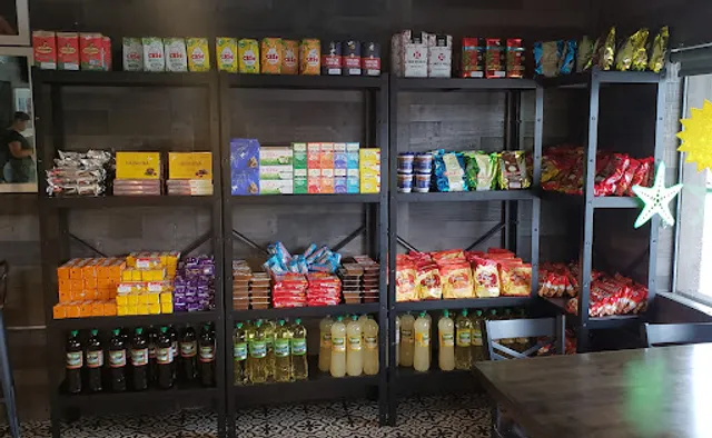 Housewife Bakery & Cafe