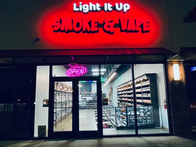 Light It Up Smoke & Vape