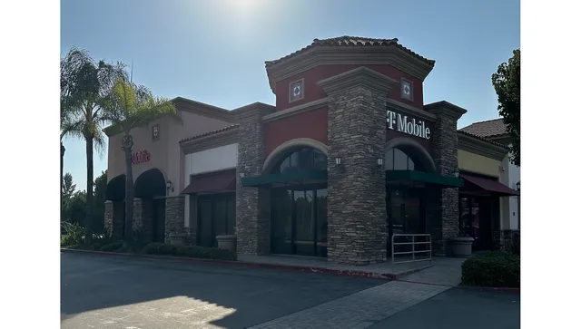 T-Mobile