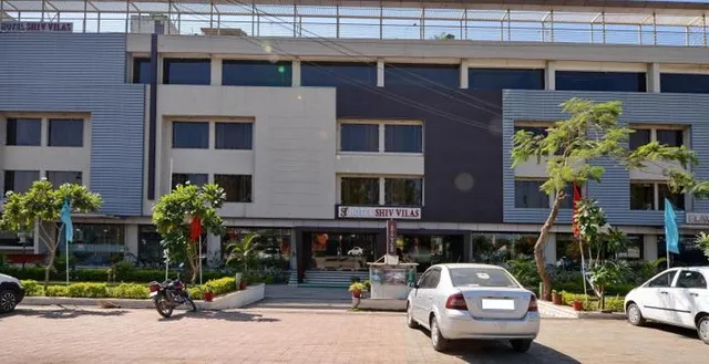 Hotel Shiv Vilas