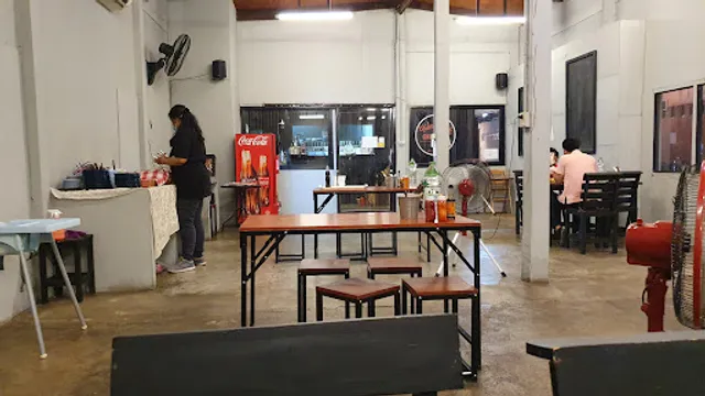 Hide 'n Seek Grill Bar