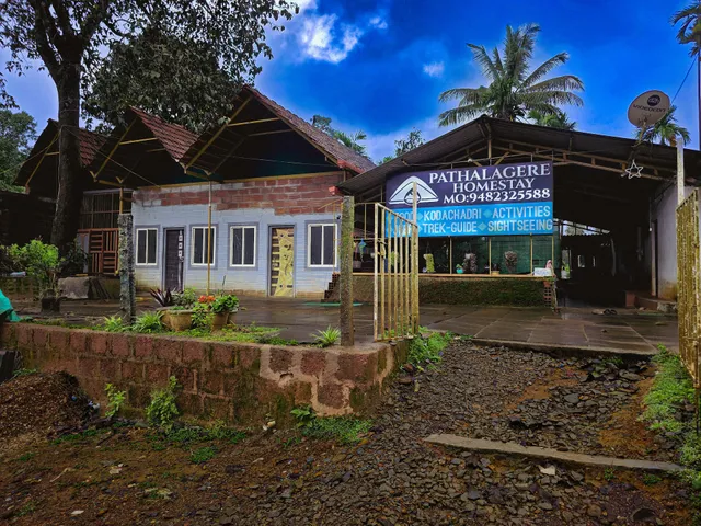 Kodachadri Pathalagere Homestay Or Resort