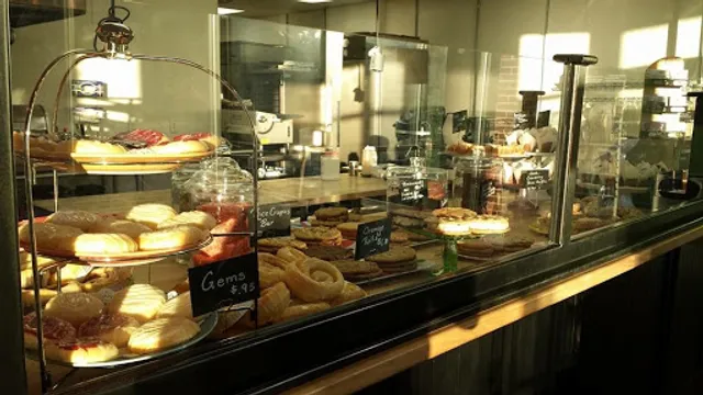 Flavors Bakery & Homemade Ice Cream