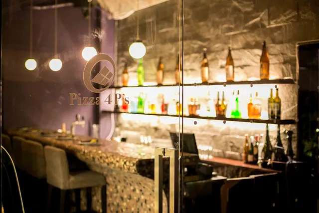 Pizza 4P’s Lê Thánh Tôn