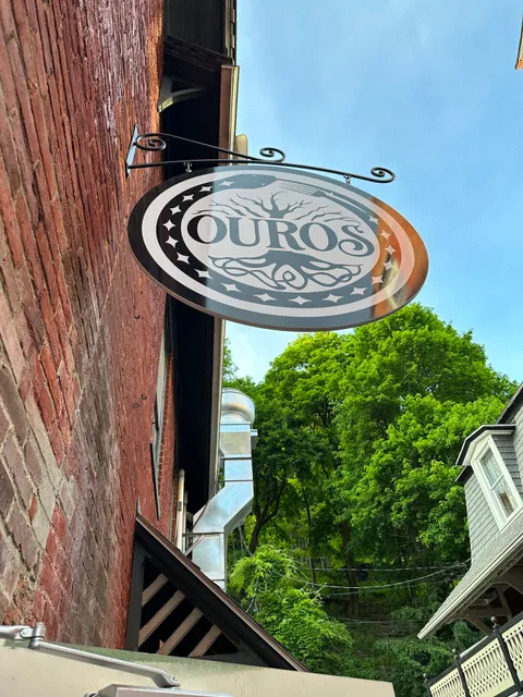 Ouros