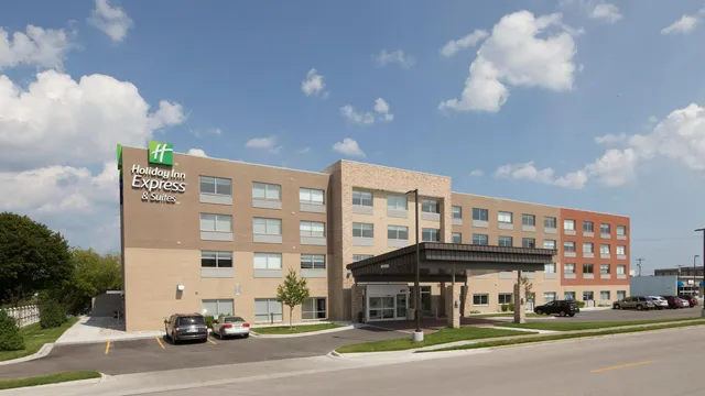 Holiday Inn Express & Suites Alpena - Downtown by IHG