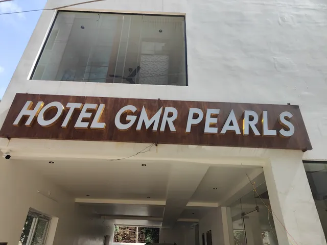 Hotel GMR Pearls
