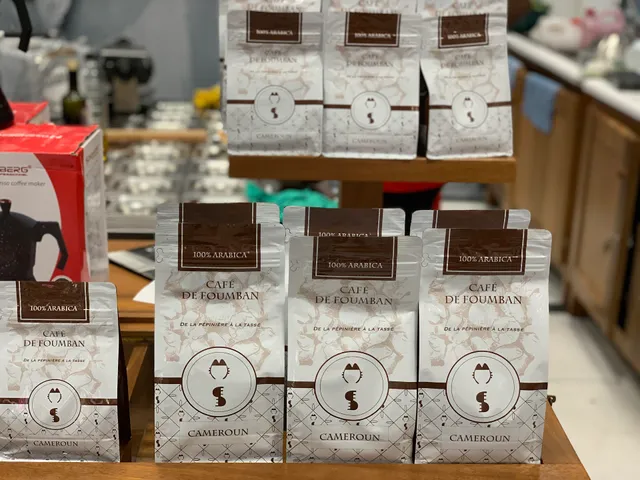 La Maison du Café | Man'Shi House