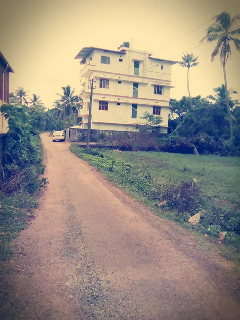FOURSTAR GENTS HOSTEL KALAMASSERY