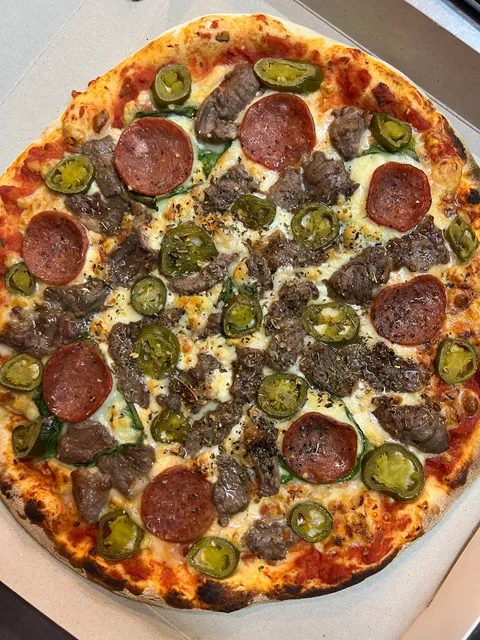 Emma's Pit-za @ Little Bangi