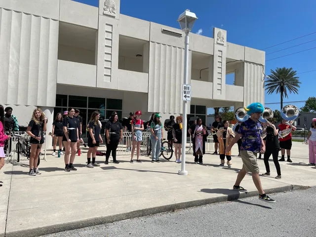 Beaches Branch Library