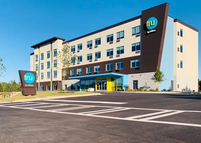 Tru by Hilton Greensboro Lake Oconee